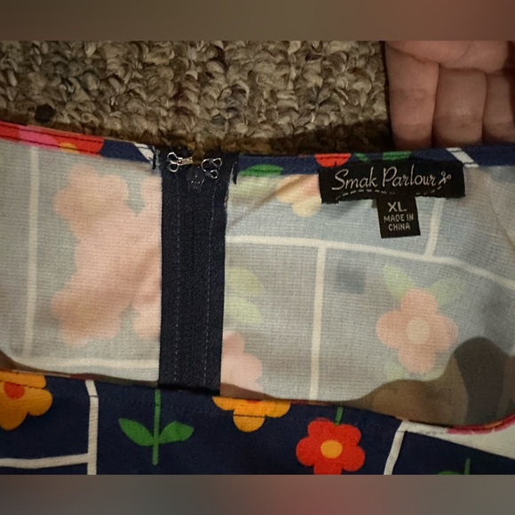 EUC Smak Parlour size XL - Picture 3 of 4